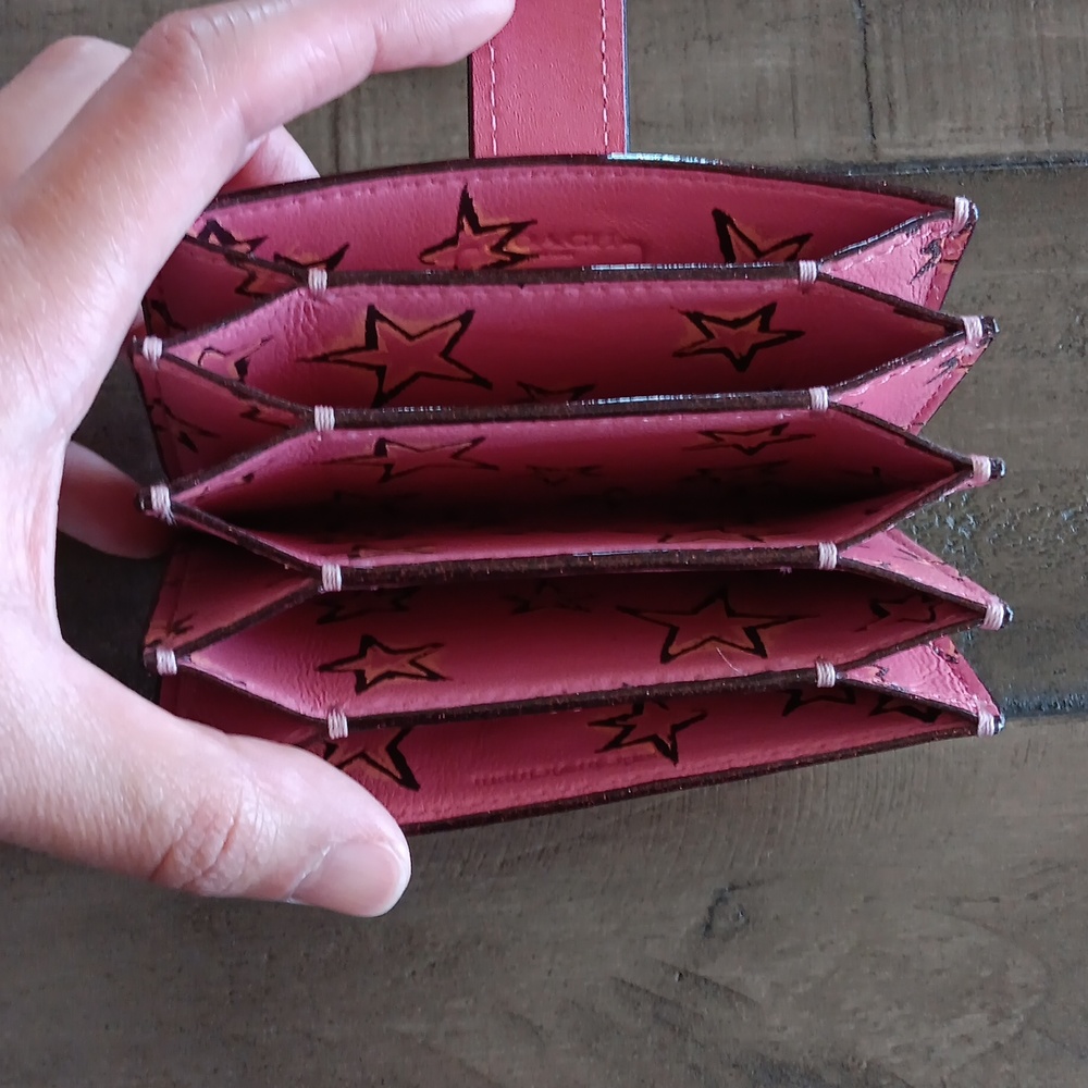 Coach Accordion Card Case Pink Gem